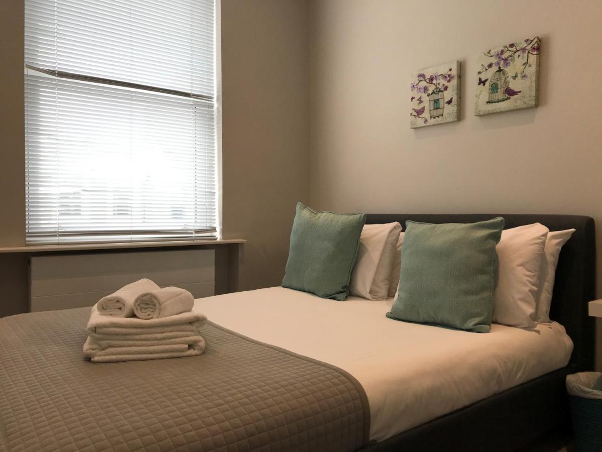 25 Ongar Road By Viridian Apartments London Kültér fotó
