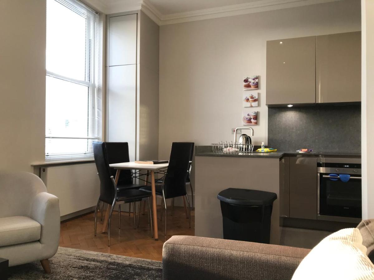 25 Ongar Road By Viridian Apartments London Kültér fotó